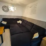 Fully Equipped Apartment - 1 Min From Cologne\'S Largest Mall